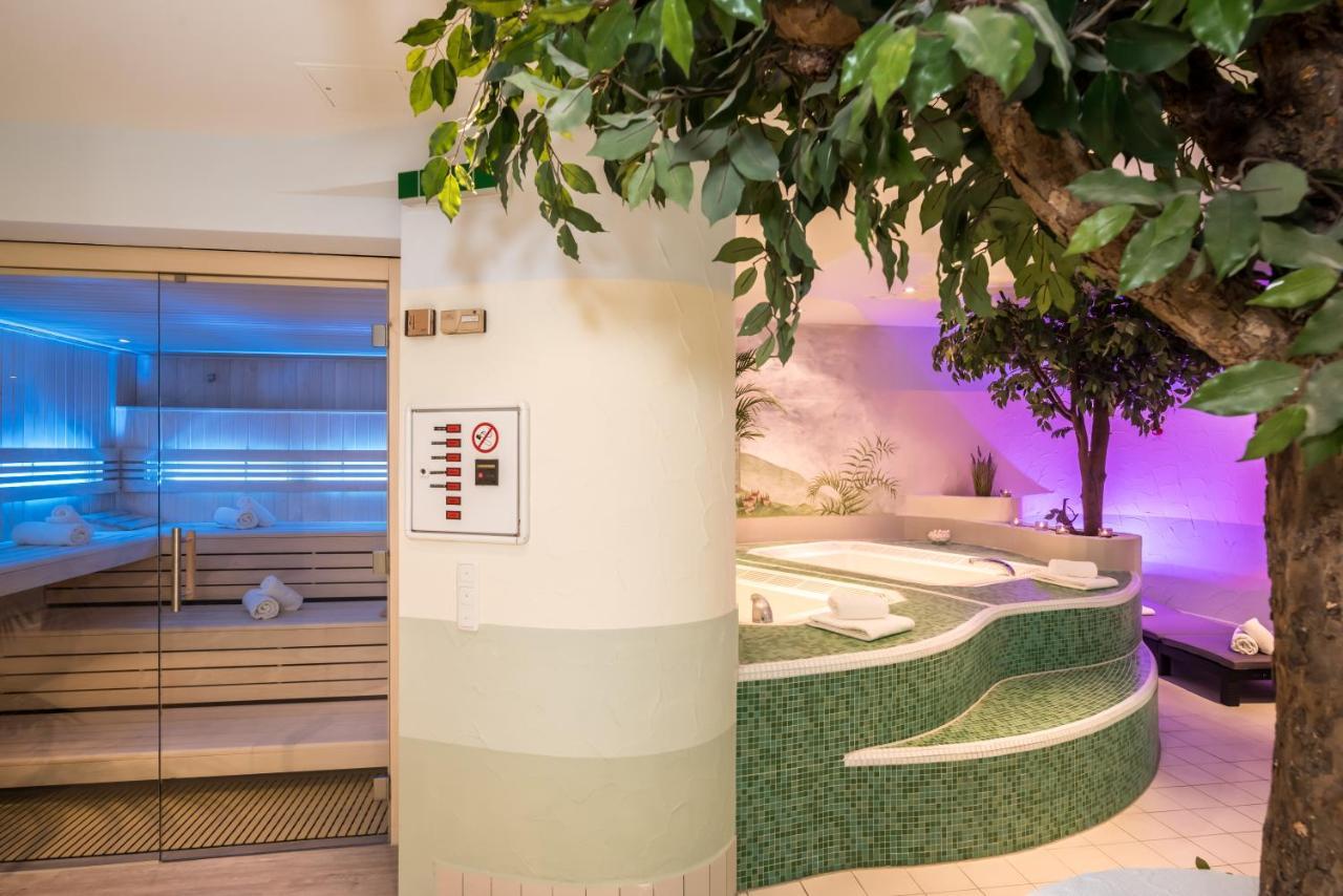 Hotel Am Schlosspark 伊斯马宁 外观 照片